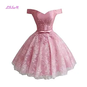 Vestido vintage de fiesta estilo A con silueta de hombros descubiertos y cintura natural - Product Image 1