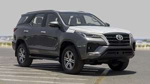 Oferta Especial: Toyota Fortuner EXR 2.7P Gris 2025 - Product Image 3