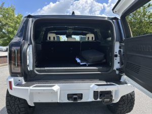 GMC HUMM-ER 2024 bien entretenu et propre - Product Image 6