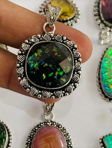 Best Quality Hot Sale Natural Mix Gemstone <b>Pendant</b> Birthstone Jewelry Protection Stone <b>Crystal</b> Point <b>Necklace</b> - Product Image 3