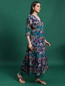 Ensemble d'été pour femmes, kurta Anarkali à manches longues et col en V, broderie bleue élégante, pantalon palazzo et dupatta - Product Image 4