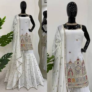 Mariage ethnique indien Kurti Sharara Dupatta Salwar Costume Robe de fête en coton et soie avec broderie fantaisie de créateur. - Product Image 5