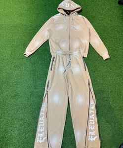 Survêtement imprimé personnalisé de haute qualité pour hommes pantalon évasé survêtement décontracté avec capuche et pantalon ensemble pour l'hiver - Product Image 3