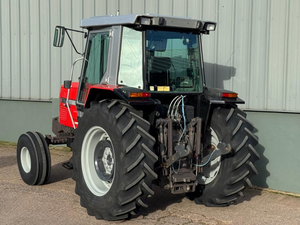 รถแทรกเตอร์ฟาร์ม 95 แรงม้า Massey Ferguson 3075 ขับเคลื่อน 4 ล้อ รถแทรกเตอร์การเกษตร Dynashift รถแทรกเตอร์มือสองสำหรับขาย รถแทรกเตอร์ฟาร์มมือสอง mf 3075 ขับเคลื่อน 4 ล้อ - Product Image 5