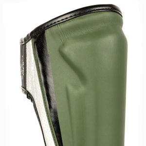 Sécurité du tibia avec logo personnalisé Protège-tibias personnalisés de haute qualité Kickboxing Protège-tibias en cuir Protection des pieds et des jambes pour l'entraînement - Product Image 6