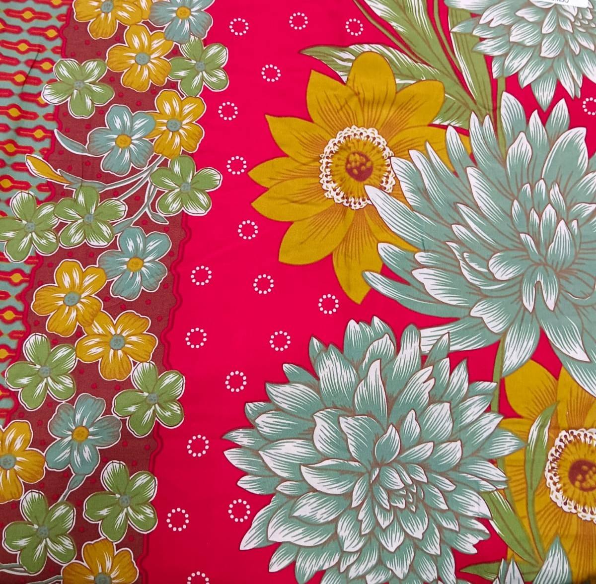 สีแดงม่วง