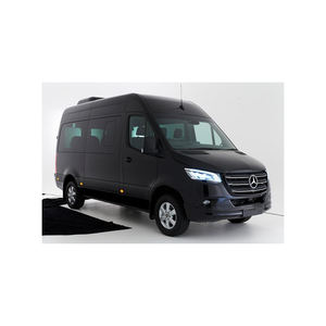 Mercedes Sprinter Bus livré avec contrôle électronique de stabilité et airbags - Product Image 6