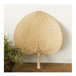 Élégant handfan en bambou du Vietnam, handfan élégant pour le refroidissement, décor réutilisable en plusieurs tailles, couleurs vibrantes écologiques - Product Image 1