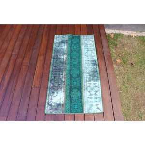 Alfombra Turca Pequeña de 1.9x3.6 pies, Alfombra de Lana Vintage con Borde Verde - Product Image 4