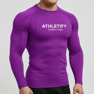 Chemise de compression élégante avec logo personnalisé Rashguard pour hommes Vêtements de sport à séchage rapide Vêtements de sport confortables pour la salle de sport et le fitness. - Product Image 1