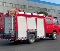 Camion de pompiers de sauvetage 4x2 robuste avec pompe à incendie, prêt à être expédié en 2026
