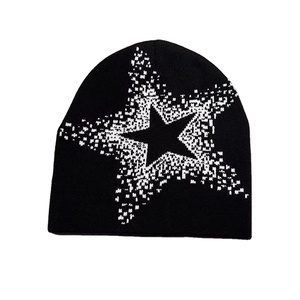 2025 mới mù<span class=keywords><strong>a</strong></span> thu và mù<span class=keywords><strong>a</strong></span> đông dệt kim Jacquard ngũ giác sao Beanie Mũ hip hop đường phố cá tính mũ lạnh - Product Image 1