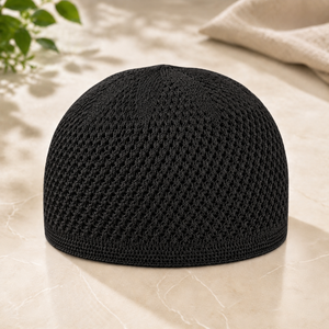 Bonnet de prière Kufi noir en tricot respirant pour hommes – Bonnet léger en maille ouverte, chapeau musulman polyvalent pour usage quotidien - Product Image 5