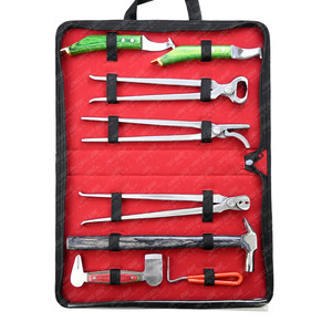 Meilleure vente Kit d'outils de maréchal-ferrant Couteau à boucle de sabot avec médiator Outil vétérinaire Arrache-ongles et coupe-ongles pour un nettoyage facile des sabots - Product Image 1