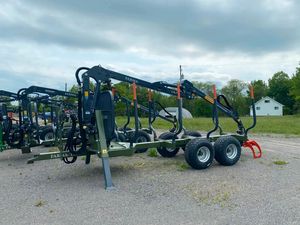 Remorque porte-grue forestière 10 tonnes de capacité de chargement, grue forestière pour bois, grue à bois avec remorque 10 tonnes - Product Image 1
