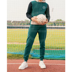 Conjuntos Deportivos de Invierno para Hombre con Logotipo Personalizado, Corte Atlético, Tela Transpirable y Ligera de Secado Rápido para Deportes de Equipo y Gimnasio - Product Image 3