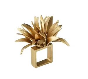 Anneau de serviette en métal doré poli en forme d'étoile de mer pour les mariages, les fêtes, la vaisselle de table - Product Image 2