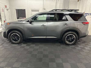 NOUVEAU 2024 Niss-an Patf-inder Platinum 4dr SUV - Product Image 3