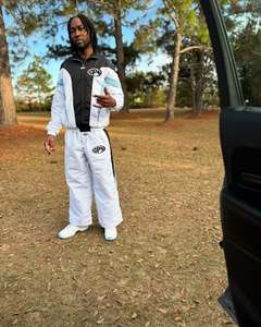 Streetwear personnalisé Streetwear de haute qualité Short d'été à broderie zippée Survêtement coupe-vent en nylon pour hommes - Product Image 2