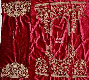 Magnifique Lehenga Choli avec patch Kali en velours brodé lourd et multicolore - Product Image 5