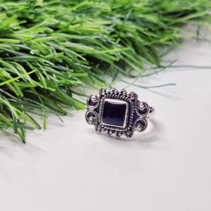 แหวนสวมใส่ทุกวันที่ดีที่สุดกับพลอยสีดำพลอยสีเงินพลอยพลอยสีดำเครื่องประดับสำหรับงานแต่งงานหรืองานเลี้ยงสำหรับเธอ - Product Image 5