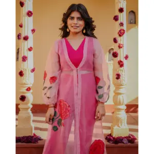 Ensemble en organza 3 pièces pour femmes Mishika, rose rose peinte à la main - Product Image 3