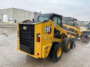 รถตักล้อยางแคตเตอร์พิลลาร์ 246D สภาพดีเยี่ยม รถตักขนาดเล็กมือสอง รุ่น Cat 246C รับน้ำหนักได้ 500 ตัน - Product Image 4