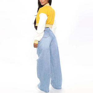 Veste universitaire courte pour femmes, coupe courte, style lettreman, tendance streetwear, vêtement d'extérieur léger, personnalisation OEM, approvisionnement en gros - Product Image 5