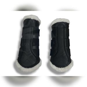 Equipo de carreras de cuero de microfibra Zapatos de protección de caballos duraderos con nuevo diseño cruzado Botas de microcepillado ecuestre - Product Image 1