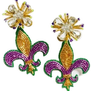 Festive Mardi Gras Colorful Seed Bead Celebration Hoop Pendientes Colección Unique Mardi Gras-themed Seed Beads from India - Product Image 1