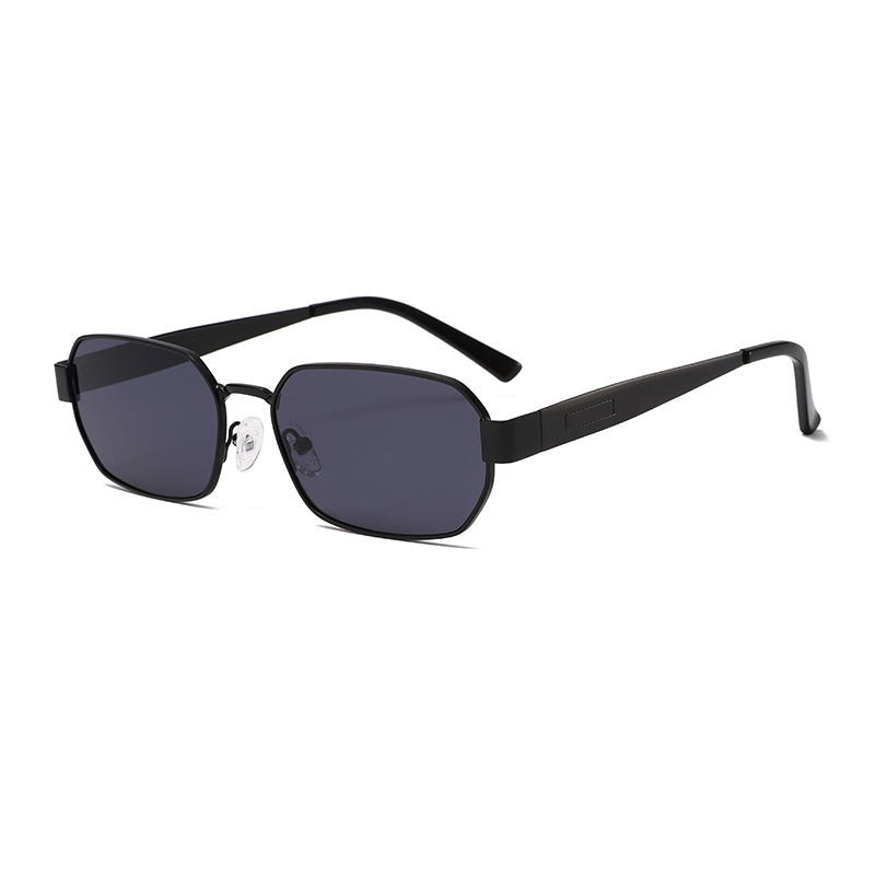 C6: ดำ/ควัน