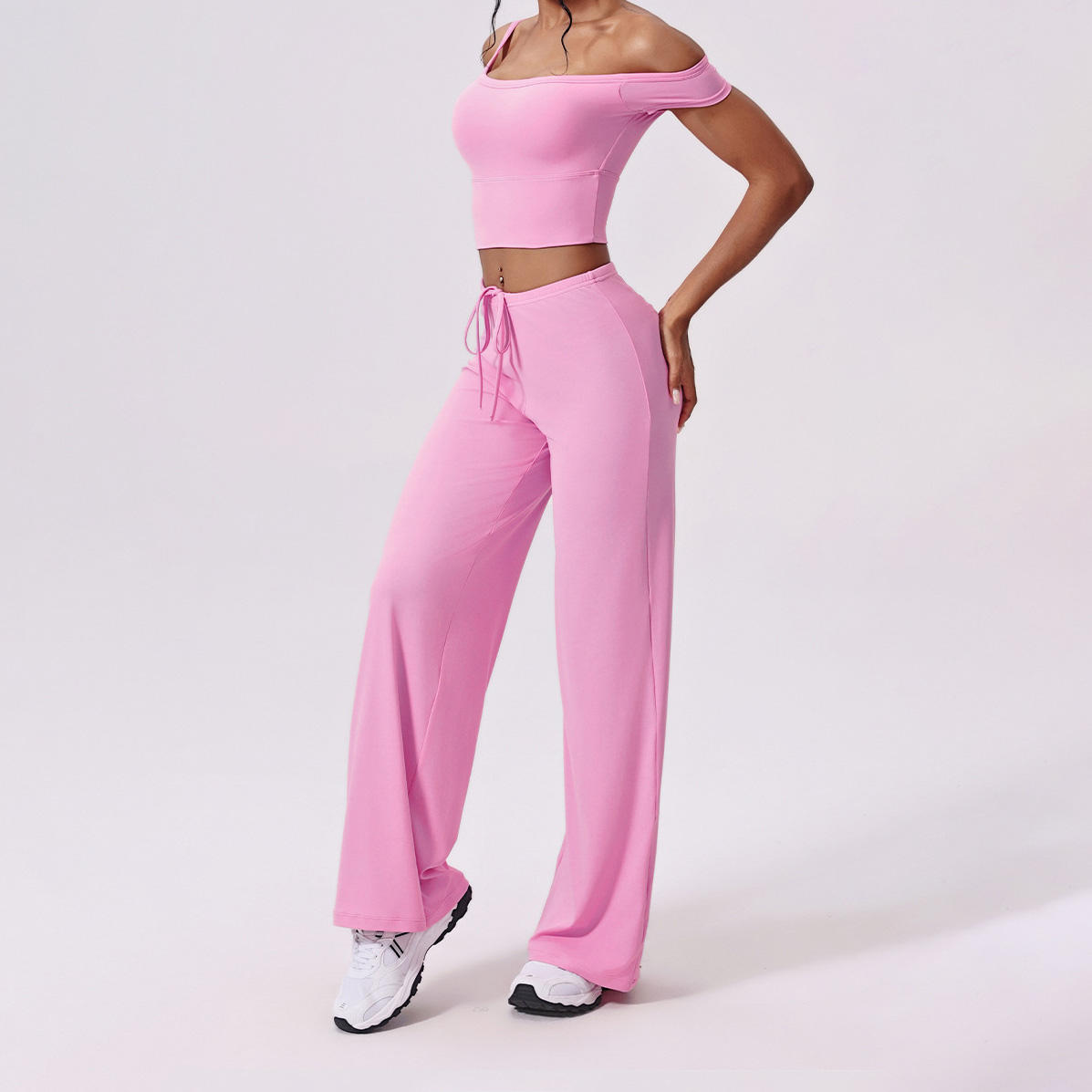 สีแดงม่วง