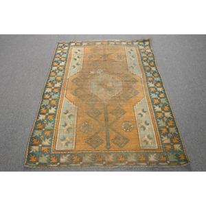 พรมวินเทจ 4x5 ฟุต สีน้ำเงินเหลือง พรมขนสัตว์แท้สไตล์ตุรกี - Product Image 1