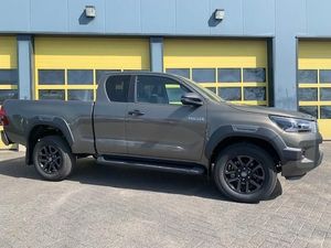 2023 pour Toyota Hilux SUV GCC utilisé boîte de vitesses manuelle sièges en cuir léger AC R20 pneus 4WD ACC régulateur de vitesse Euro6 émission gauche - Product Image 5