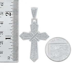 Pendentif croix en argent sterling 925 plaqué or avec moissanite taille brillant ronde, style vintage, serti de pierres, cadeau pour femme - Product Image 2