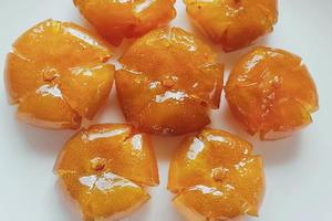 คัมควอทอบแห้งธรรมชาติพรีเมียมขายส่งจำนวนมาก – ขนมขบเคี้ยวรสหวานและเปรี้ยวซ่าจากผลไม้ตระกูลส้ม และส่วนผสมสำหรับเบเกอรี่ทำมือ - Product Image 6
