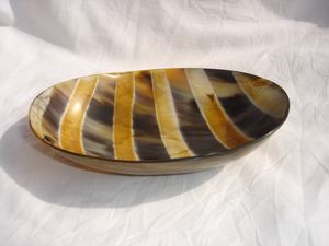 Bol en corne sculpté à la main de luxe pour la décoration de la maison avec un style d'amour Vente en gros et produits des fabricants Design moderne - Product Image 4