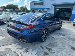 Assez utilisé 2022 Hyun-dai Sonata SEL Plus FWD - Product Image 4