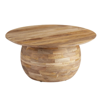 Table basse en bois sculpté artisanal, style rustique moderne, finition naturelle, petit meuble décoratif pour la maison