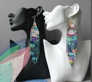 Boucles d'oreilles inspirées de Claude Monet Nénuphars Boucles d'oreilles artistiques Impressionnisme Boucles d'oreilles perlées - Product Image 1