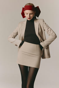 Elegante Viva Blazer de mujer Tejido de alta calidad Bordado de lana no tejido Decoración de cristal Botón único ODM Servicios hechos - Product Image 3