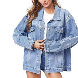 Chaqueta vaquera de manga larga de invierno para mujer personalizable de alta calidad con decoración de piel Diseño de estilo callejero popular - Product Image 2