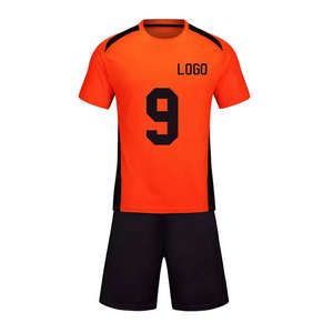 OEM Haute Qualité Nouveau Design de Sublimation Uniforme de Football pour Hommes Vêtements de Sport Uniforme d'Entraînement de Football Meilleur Maillot de Football Service OEM - Product Image 2
