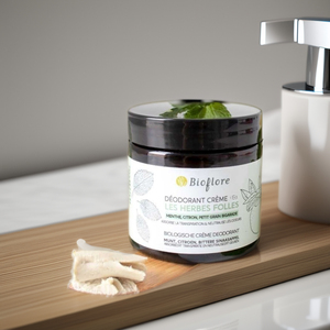 Desodorante en Crema Bioflore Wild Grass, Natural y Orgánico, Control Efectivo del Olor, Manteca de Karité, Cera de Abejas, Limón, Menta - Product Image 1
