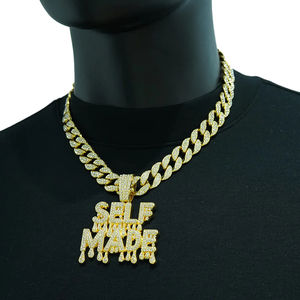 Pendentif unique en argent sterling 925 avec diamant moissanite rond de conception personnalisée de lettres glacées hip-hop, clarté VVS pour femmes - Product Image 2