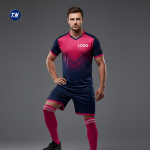 Maillots de football personnalisés - 100% polyester, impression numérique, séchage rapide, respirant, ensembles unisexes pour adultes, pour les noms et les numéros d'équipe, polyvalents - Product Image 4