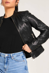 เสื้อแจ็คเก็ตผู้หญิงแบบถัก โพลีเอสเตอร์ ระบายอากาศได้ดี สีพื้น ดีไซน์ล่าสุด - Product Image 3