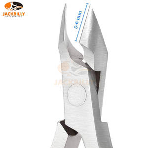 Coupe-cuticules professionnel antidérapant en acier inoxydable avec poignée bleue pour un soin précis des ongles - Product Image 3