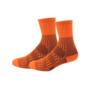 Chaussettes de sport de Compression de randonnée de Football athlétique pour femmes de haute qualité laine mérinos épaissie rouge Logo personnalisé antibactérien - Product Image 1