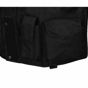 Chaleco de seguridad de poliéster Unisex de alta visibilidad Ranura de identificación con cremallera frontal personalizable para uso industrial de patrulla para uso de guardia OEM - Product Image 4